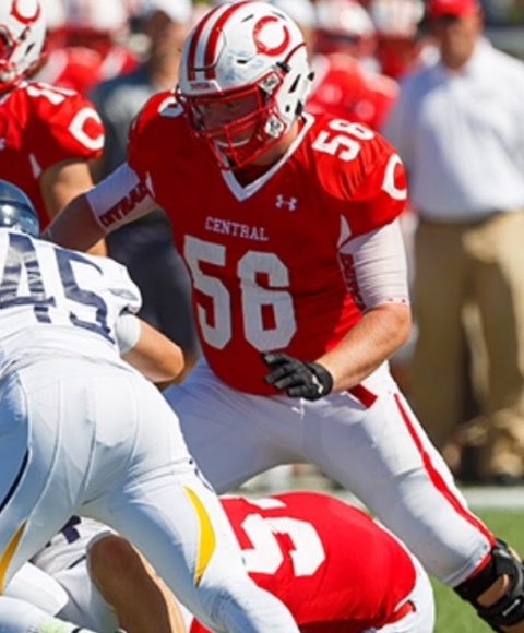 Cole Tanner playing offensive line
